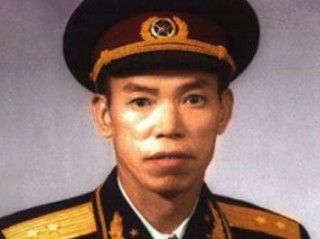 祖孙情深，6岁女儿的温柔反击